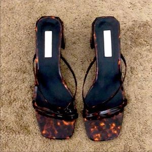 Tortoise shell sandals